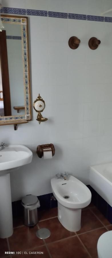 Albergue El Caseron De Fuentes Carrionas Cardano de Abajo Luaran gambar